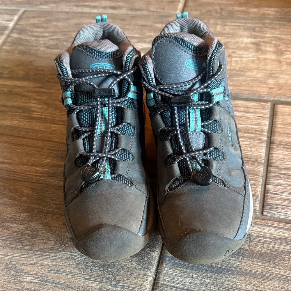 KEEN Unisex-Child Targhee Mid Height Waterproof Hiking Boot